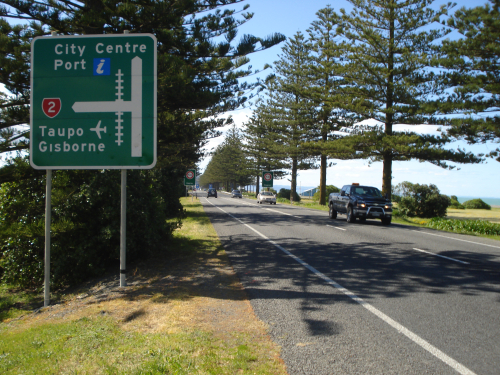 Marine parade traffic 191010 2