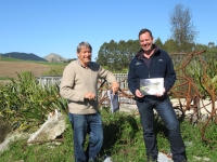Garth Eyles and Steve Cave at Pekapeka discussing the new book. Copy